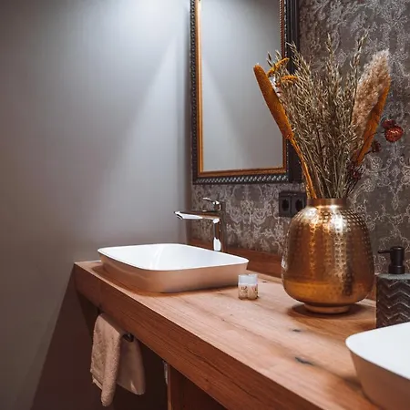 Mountainview Apartahotel 4*