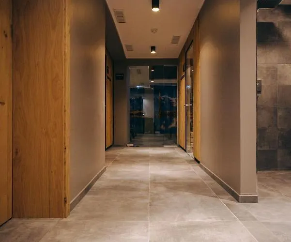 Mountainview Aparthotel 4*